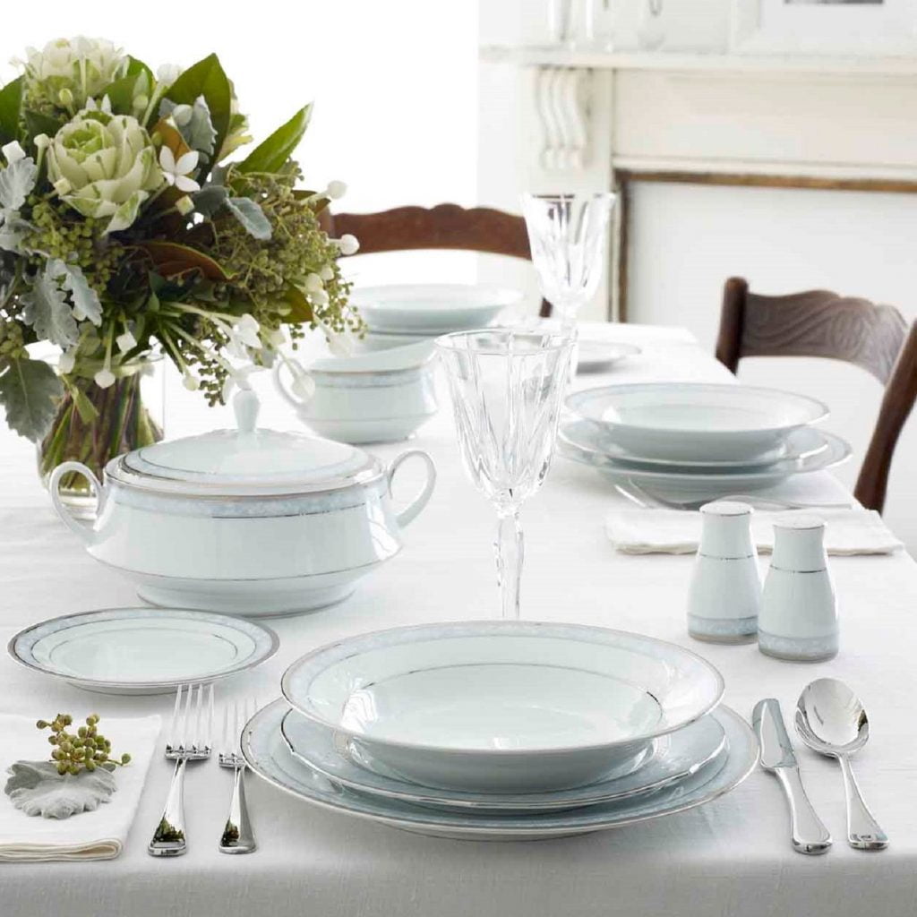 Noritake | Formal Dinnerware | Hampshire Platinum 12pce Dinner Set