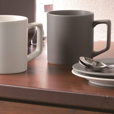 Resta Porcelain (20% Recycled Content)